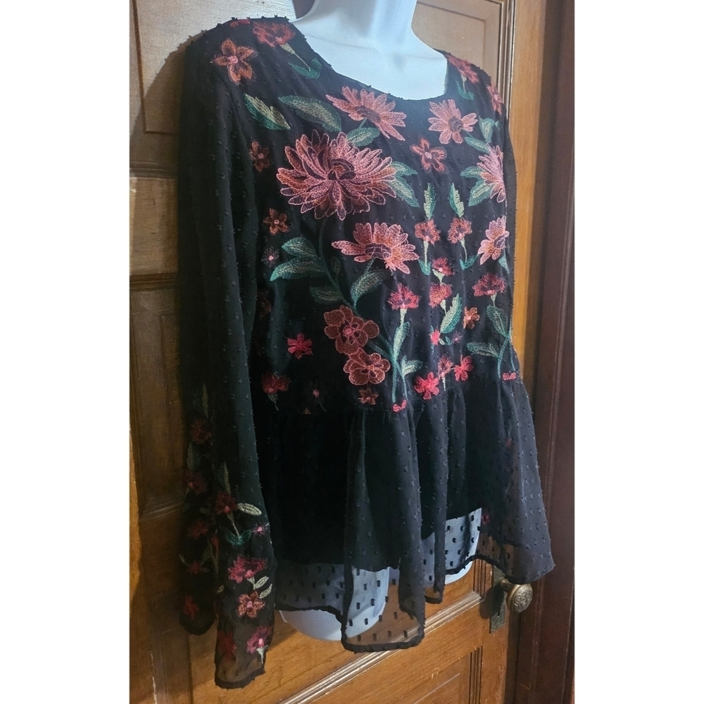 American Eagle Outfitters Black Swiss Dot Floral Embroidered Peplum Top - Picture 8 of 15